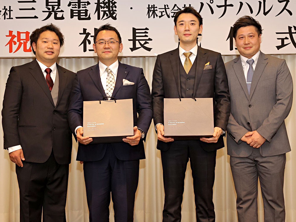 社長交代、店長就任のお知らせ
